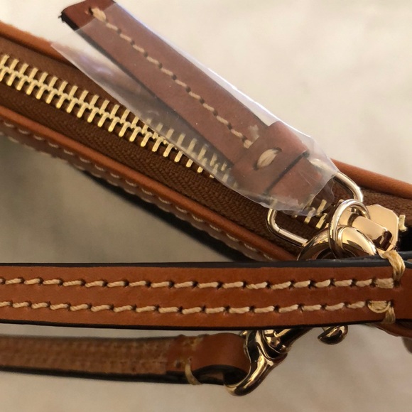 Dooney & Bourke Black Tartan & Brown Leather Trim ZA Wristlet NWT - Picture 12 of 16